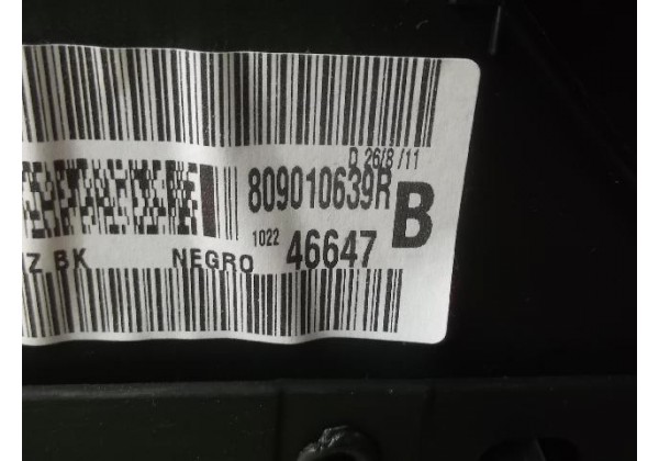 обшивка дверки лівої передньої Renault Megane III, 809010639R